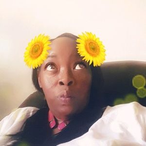 Meet your Posher, Shemeka